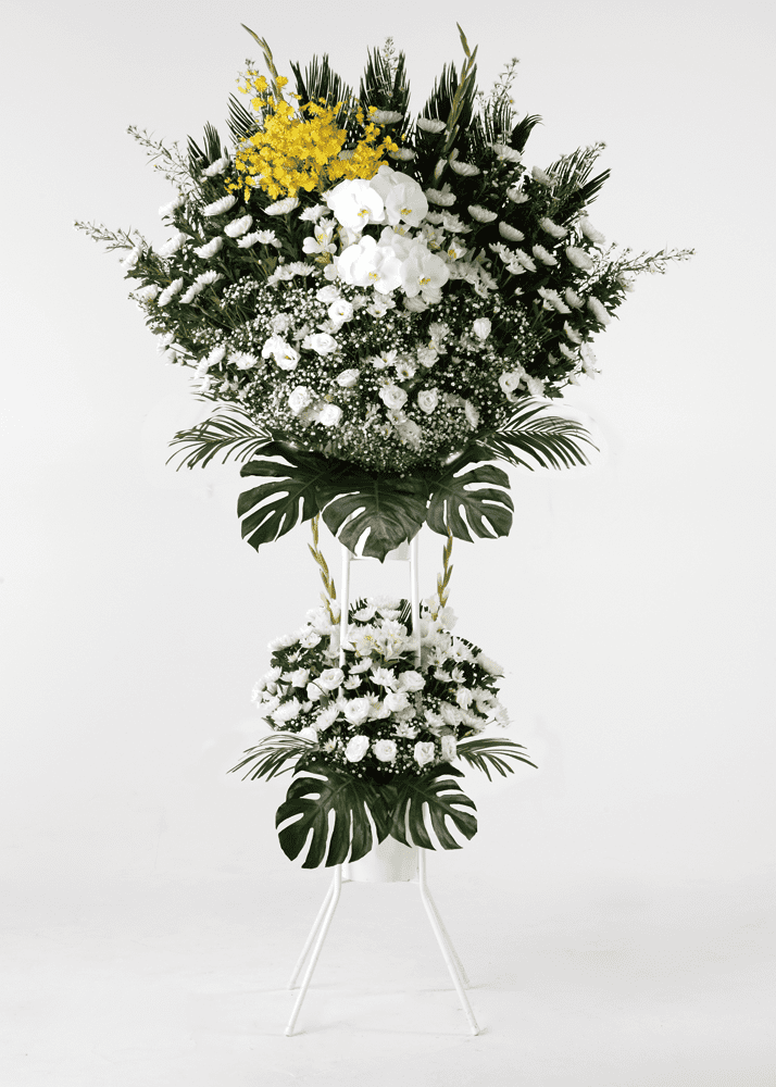 生花no 50 スタンド生花 札幌のやわらぎ斎場へお届け やわらぎ斎場 生花お届けサービス